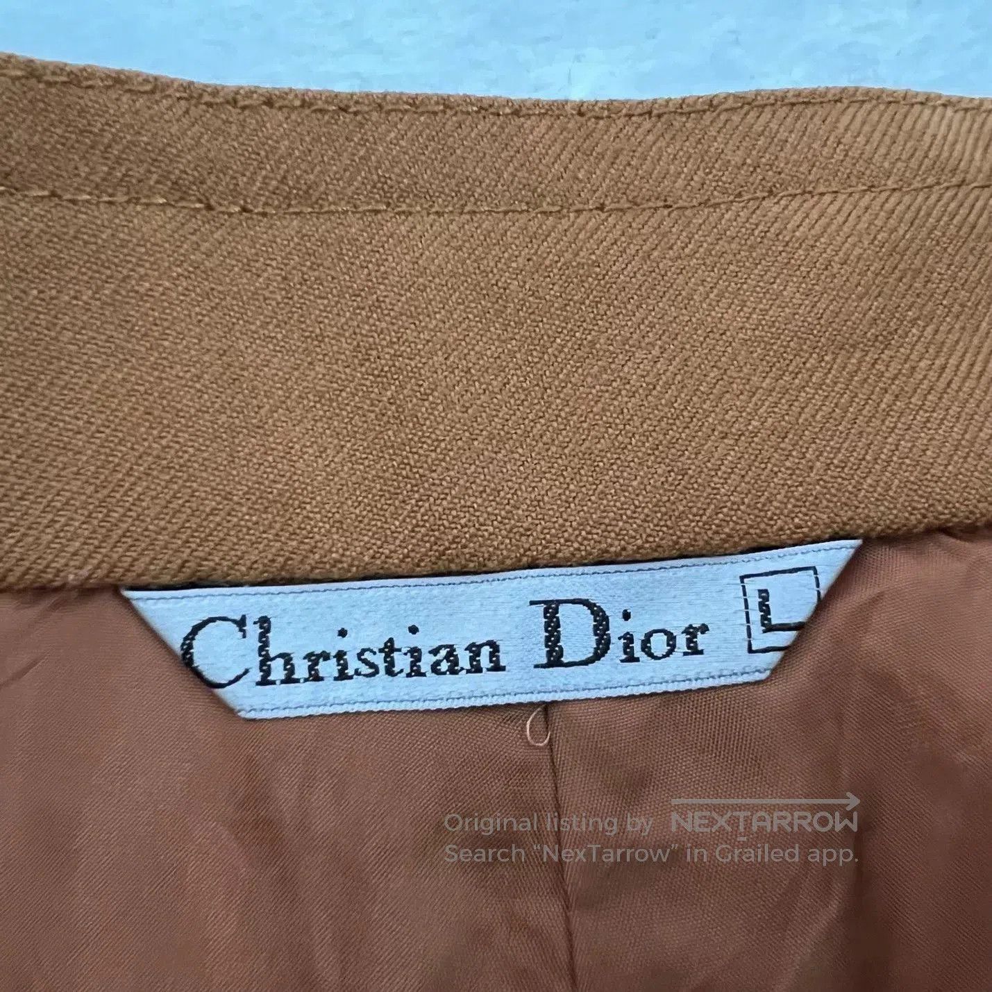 Dior beige A-line skirt by Dior. Size 28" / US 6 / IT 42 - 3 Thumbnail