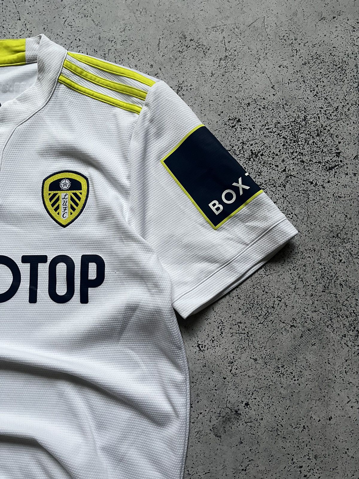 Adidas Adidas Leeds United Soccer Jersey 2021 Football Bloke Core Size US M / EU 48-50 / 2 - 3 Thumbnail