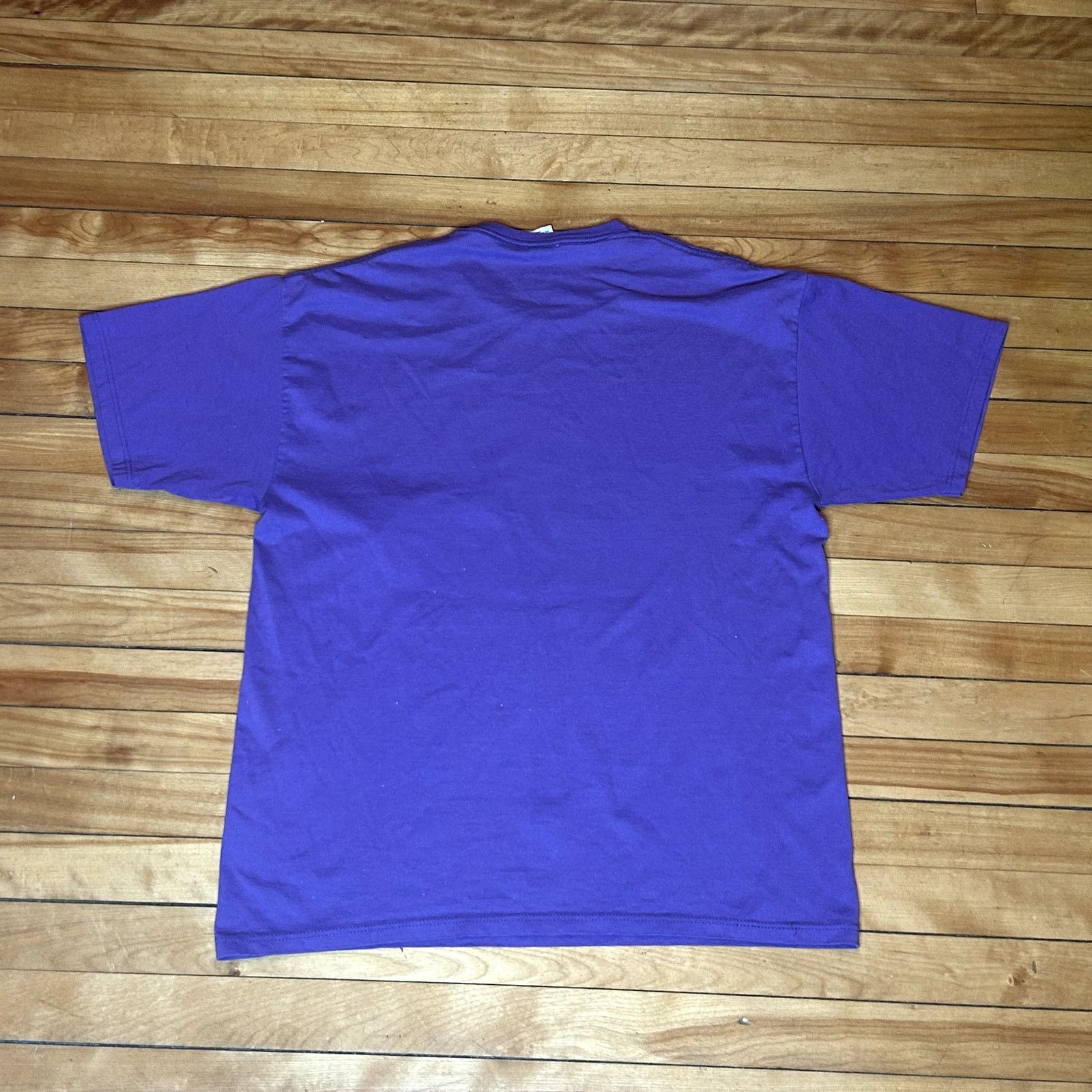 Disney Vintage 90s Purple Mickey Mouse T-Shirt Medium Size US M / EU 48-50 / 2 - 5 Thumbnail