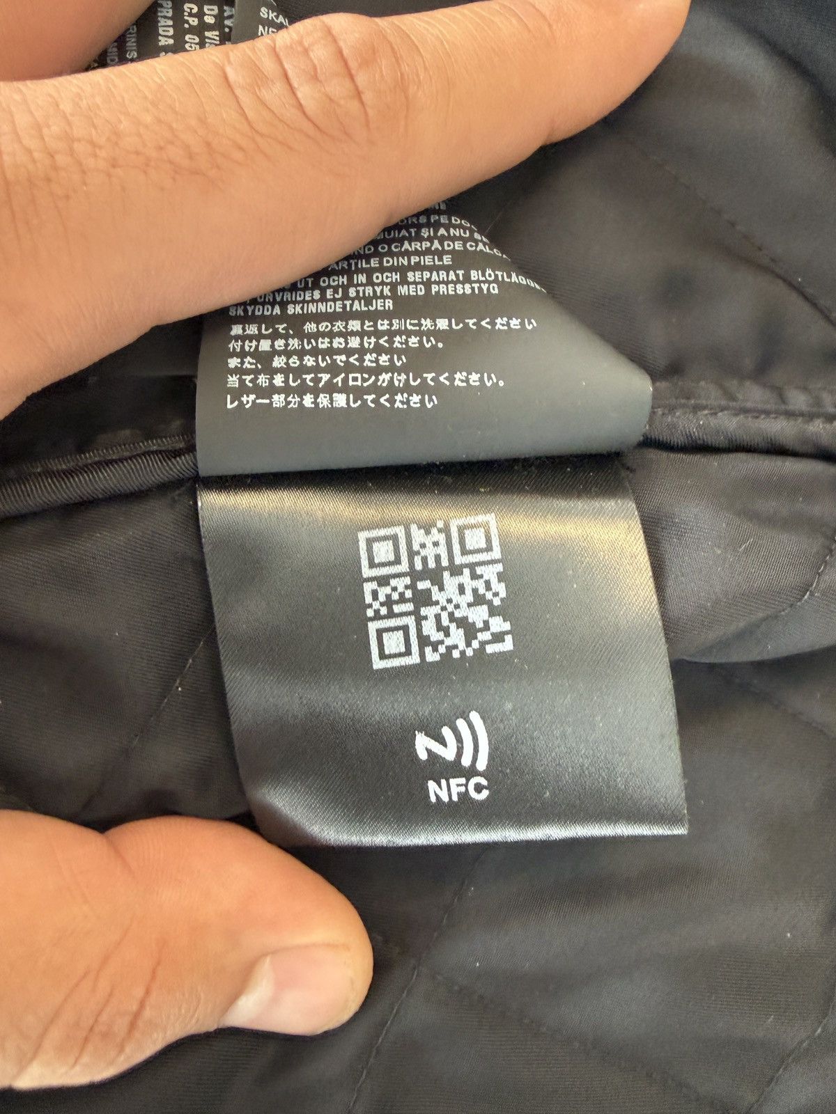 Prada Prada Re-Nylon Quilted Jacket Black RARE SIZE XXL Size US XXL / EU 58 / 5 - 6 Thumbnail
