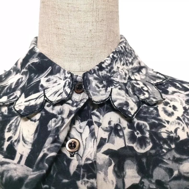 Kenzo KENZO 1980s used ink wash fairy petal collar Size M / US 6-8 / IT 42-44 - 1 Thumbnail