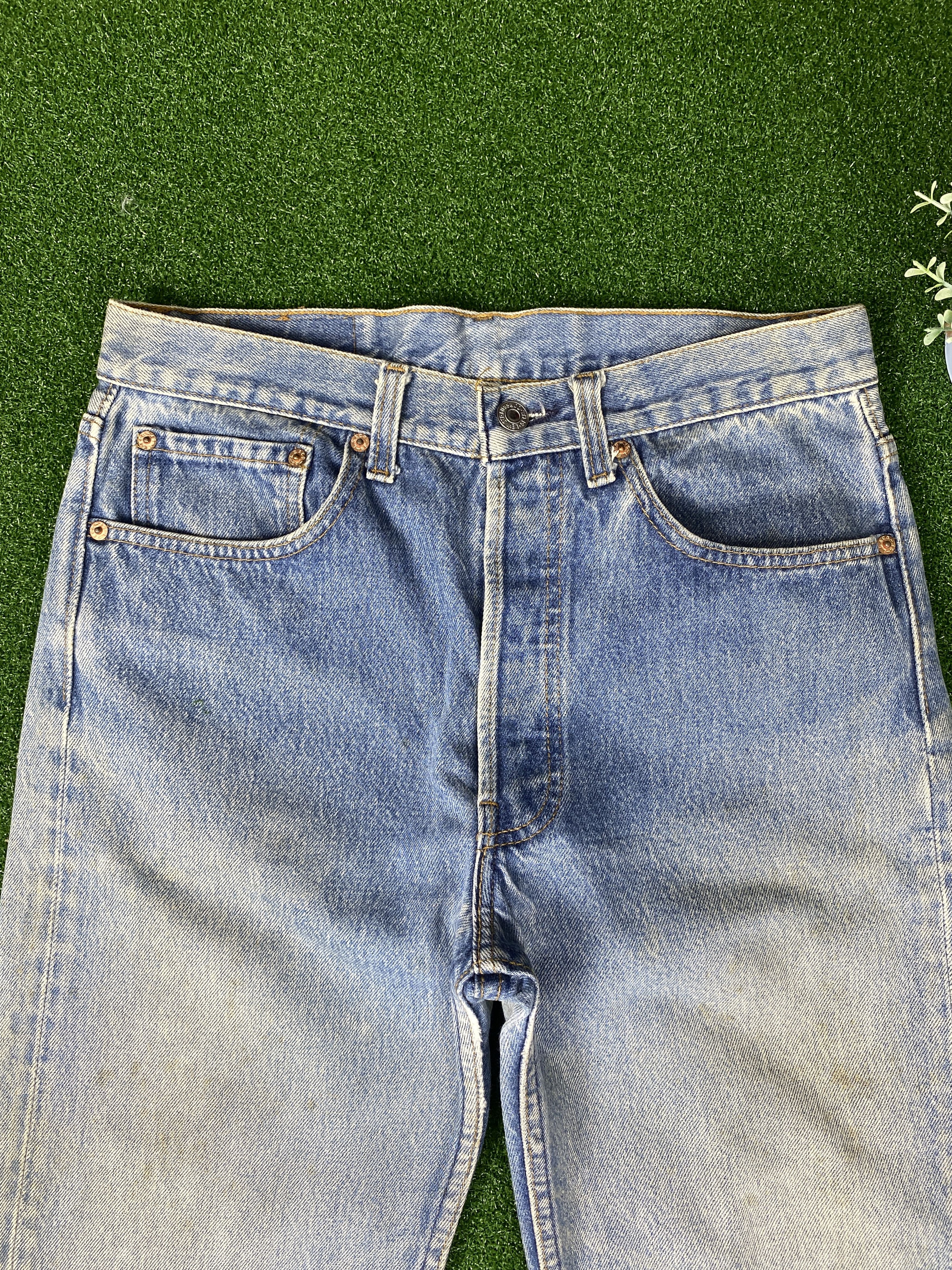 Levi's Vintage Levi's 501 Straight Cut Faded Mid Wash Jeans CP0053 Size US 30 / EU 46 - 2 Thumbnail
