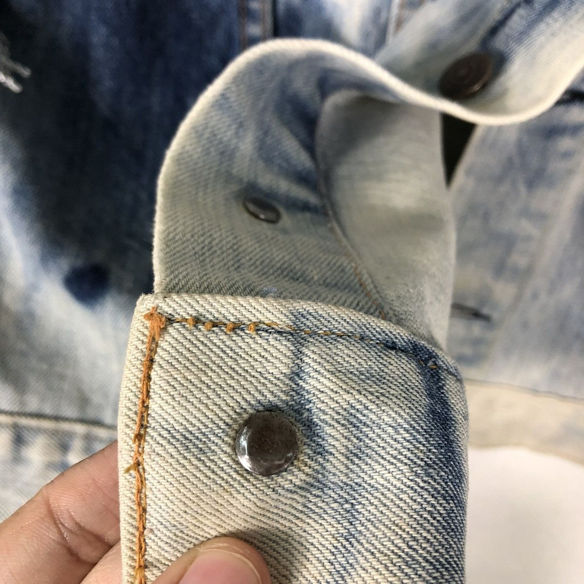 Levi's 🔥80’s TRUE VINTAGE BIG E TANK TOP TRUCKER DENIM CUSTOM Size US M / EU 48-50 / 2 - 14 Thumbnail