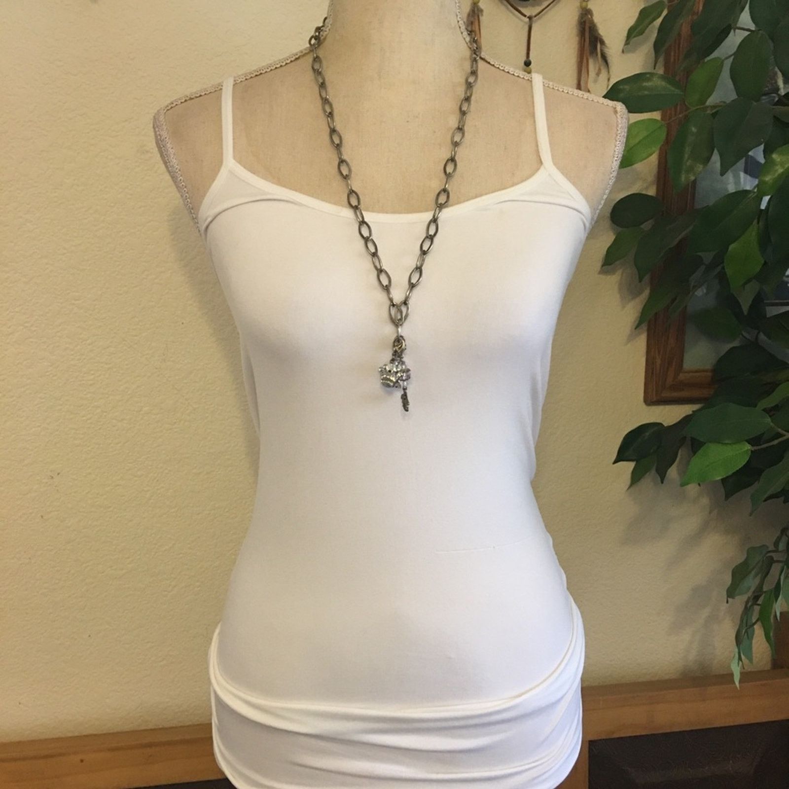 Jewelry Matte silver tone chain link charm accent necklace Size ONE SIZE - 3 Thumbnail