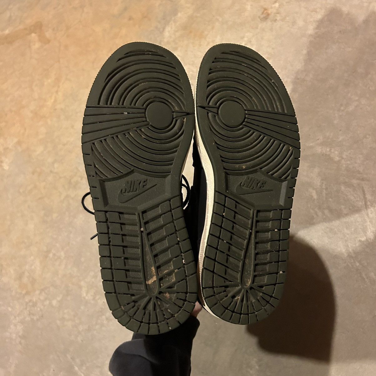 Jordan Brand × Nike Jordan 1 Mid Black Olive Canvas 2018 US 7.5 Size US 7.5 / EU 40-41 - 6 Thumbnail