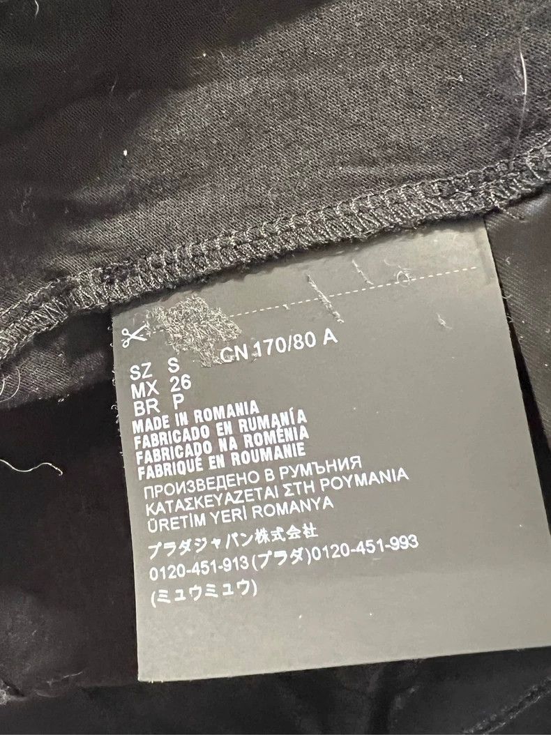 Prada Prada Color-blocked letter logo high-neck long sleeves Size US S / EU 44-46 / 1 - 3 Thumbnail