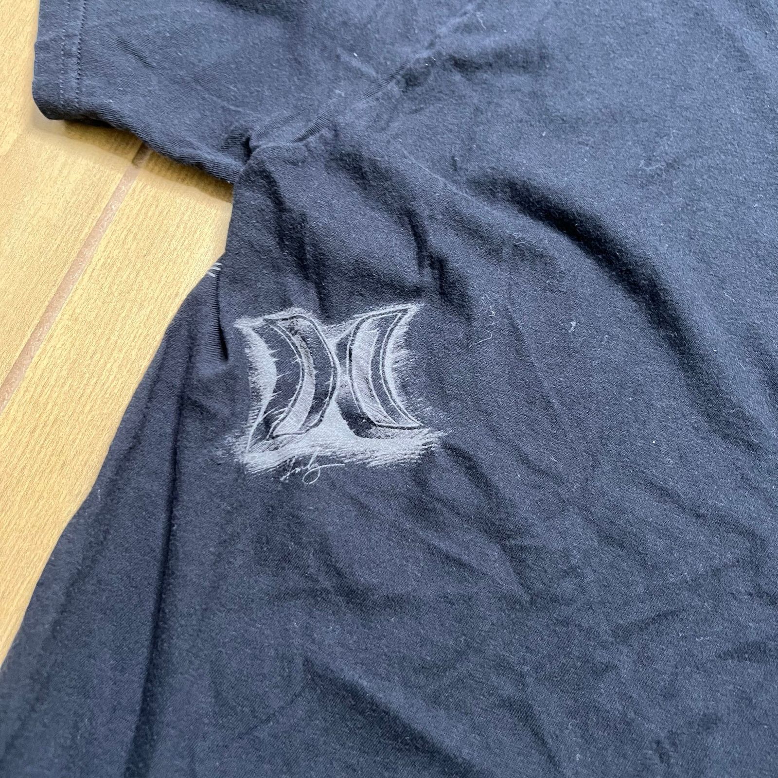 Hurley Y2K Hurley men's Sz M t-shirt in black graphic print 2000s Size US M / EU 48-50 / 2 - 7 Thumbnail