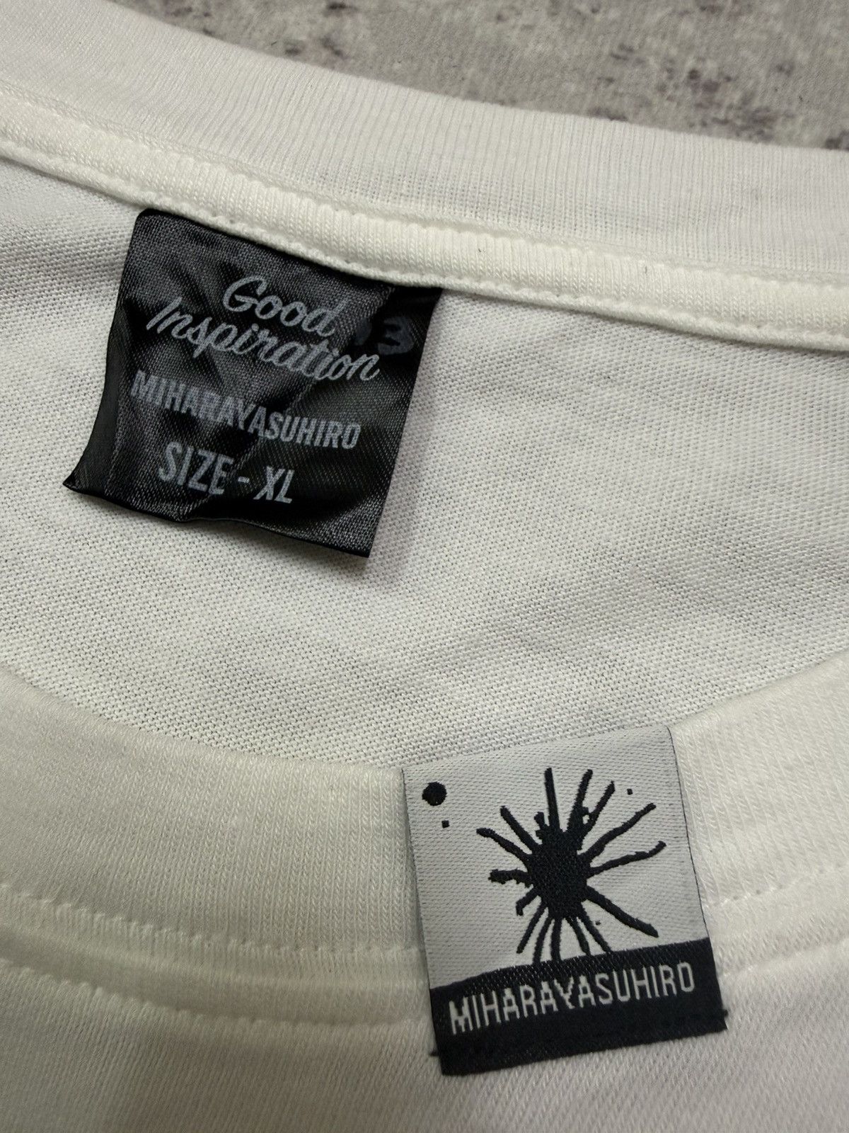 GU × Maison MIHARA YASUHIRO GU miharayasuhiro pizza tshirt Size US L / EU 52-54 / 3 - 6 Thumbnail