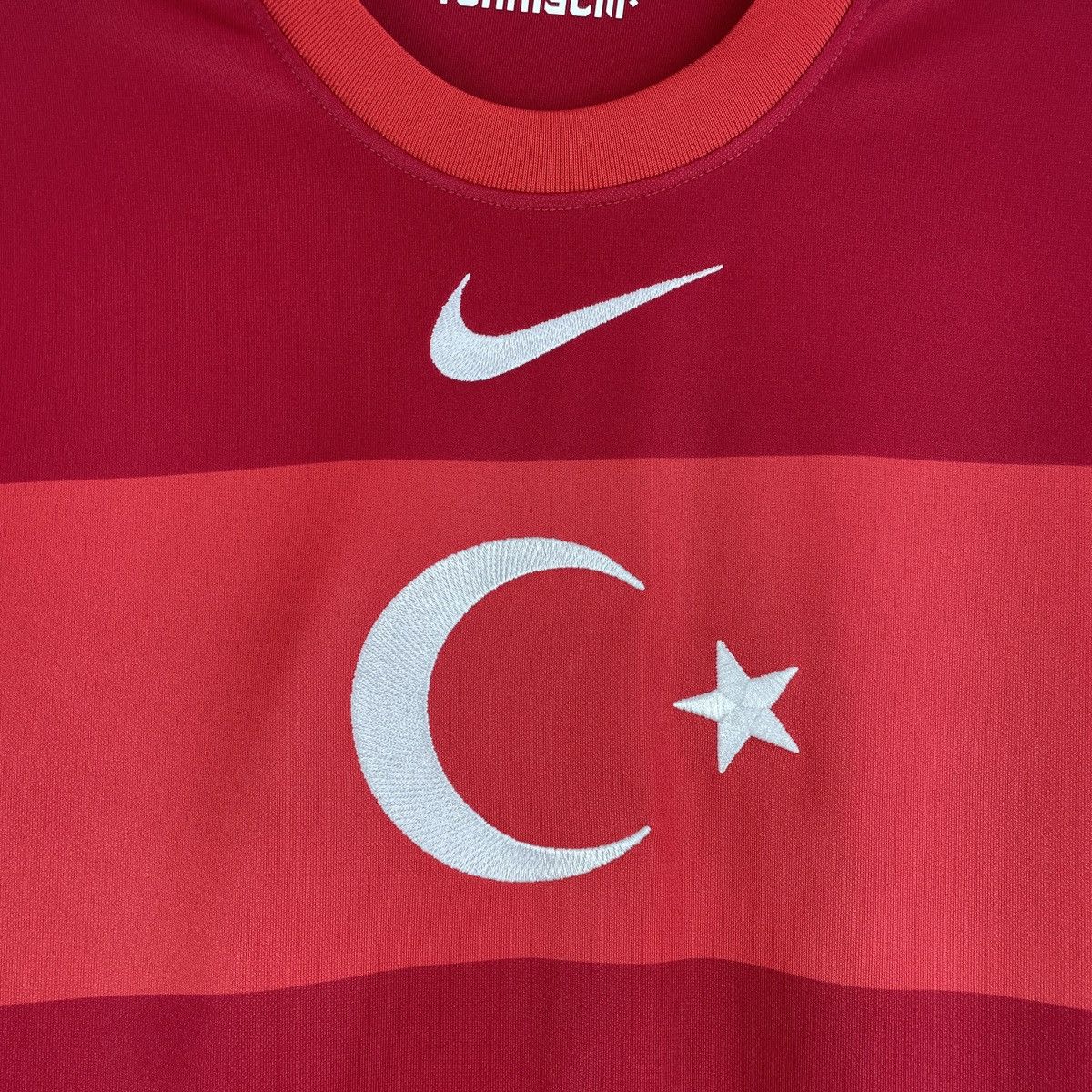 Nike Turkey National Team Nike Away Jersey Shirt 2020/2021 size M Size US M / EU 48-50 / 2 - 2 Thumbnail