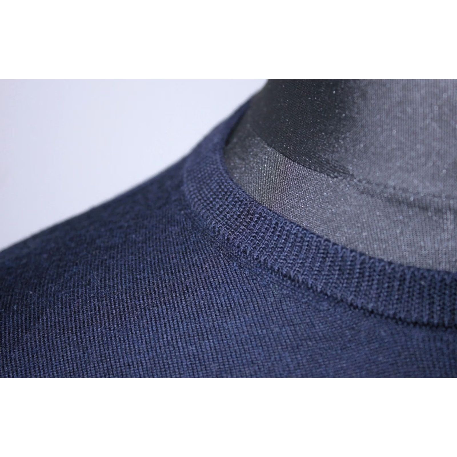 Suitsupply Suitsupply Jumper Mens Navy Merino Wool Size M Size US M / EU 48-50 / 2 - 2 Thumbnail