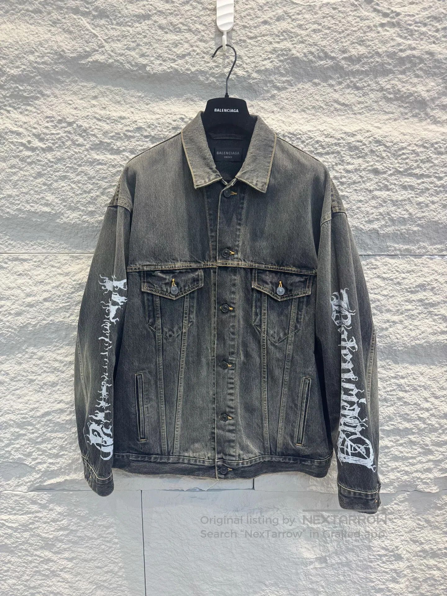 Balenciaga balenciaga logo pattern long sleeve jacket. Size US XS / EU 42 / 0 - 1 Thumbnail