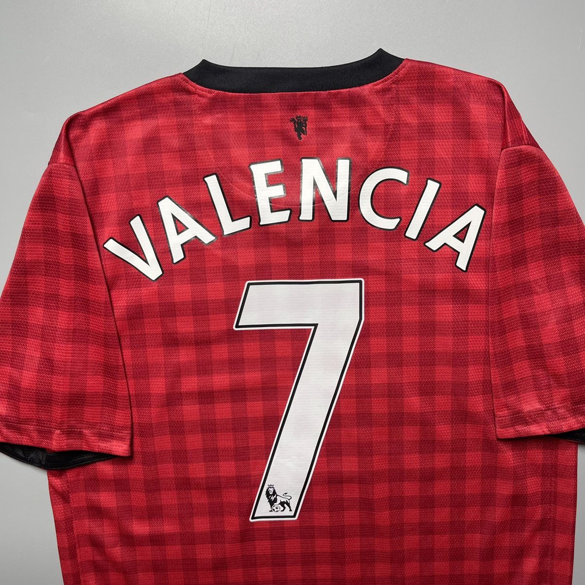 Vintage MAN UNITED NIKE 2012/2013 FOOTBALL HOME JERSEY #7 VALENCIA Size US S / EU 44-46 / 1 - 9 Thumbnail