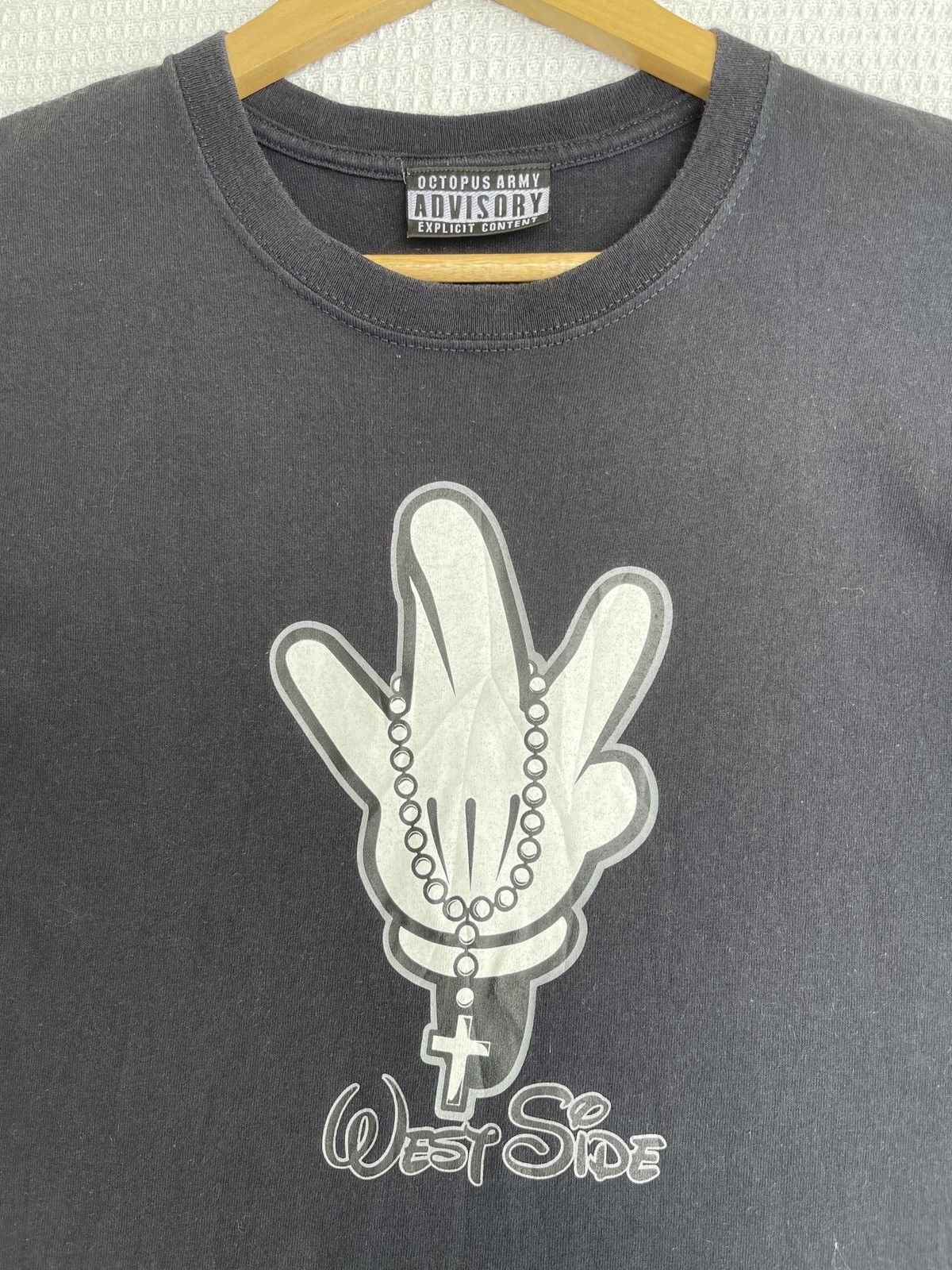 Band Tees × Rap Tees × Vintage Last Drop🔥Rare🔥Vintage Tupac West Side Sign Tee Size US S / EU 44-46 / 1 - 8 Thumbnail