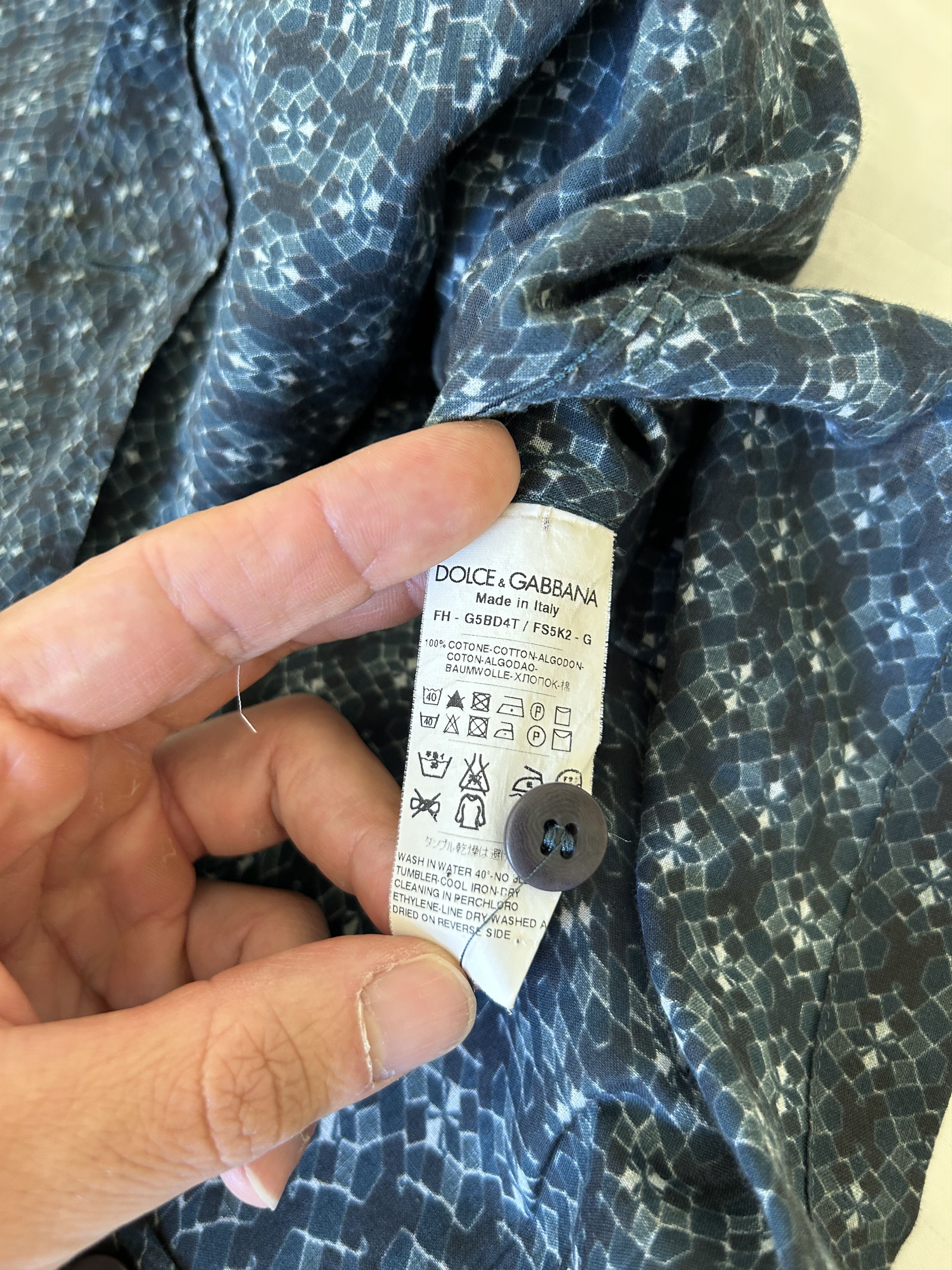 Dolce & Gabbana Dolce & Gabbana Short Sleeve Shirt sz 16 Size US L / EU 52-54 / 3 - 5 Thumbnail