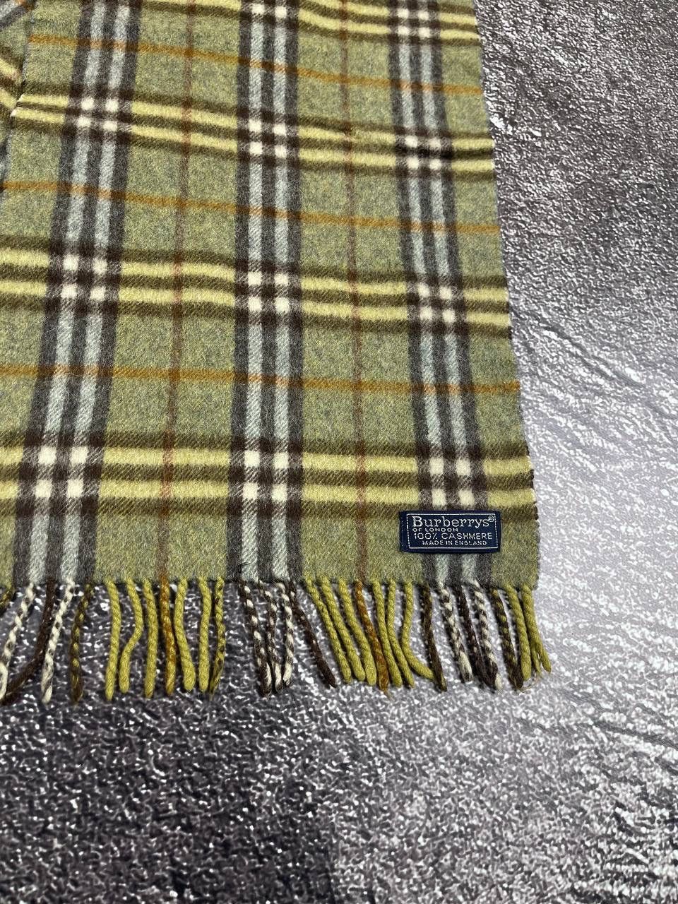 Burberry Vintage Burberrys Scarf Wool 90s Y2K Streetwear Size ONE SIZE - 2 Thumbnail