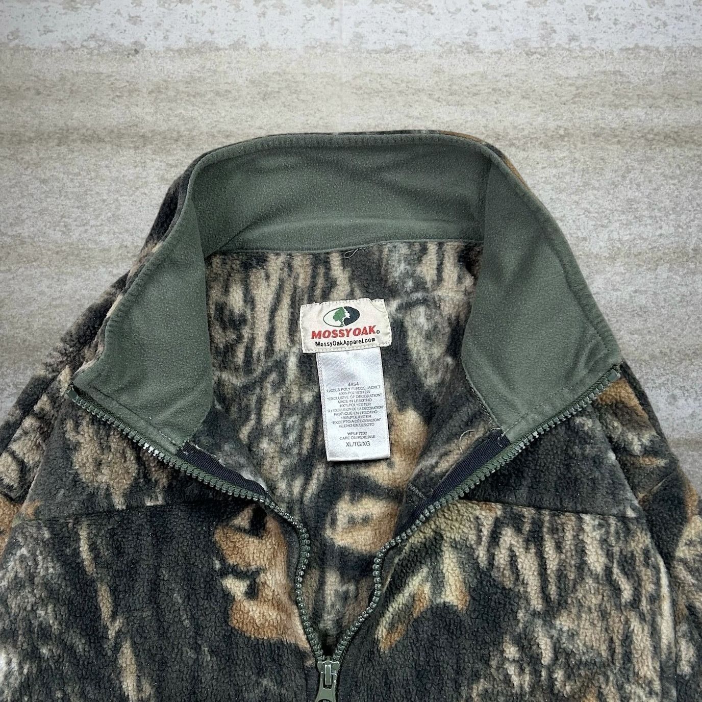 Mossy Oaks Vintage 90s Mossy Oak Jacket Womens XL Hunting Camo Fleece Size XL / US 12-14 / IT 48-50 - 4 Thumbnail