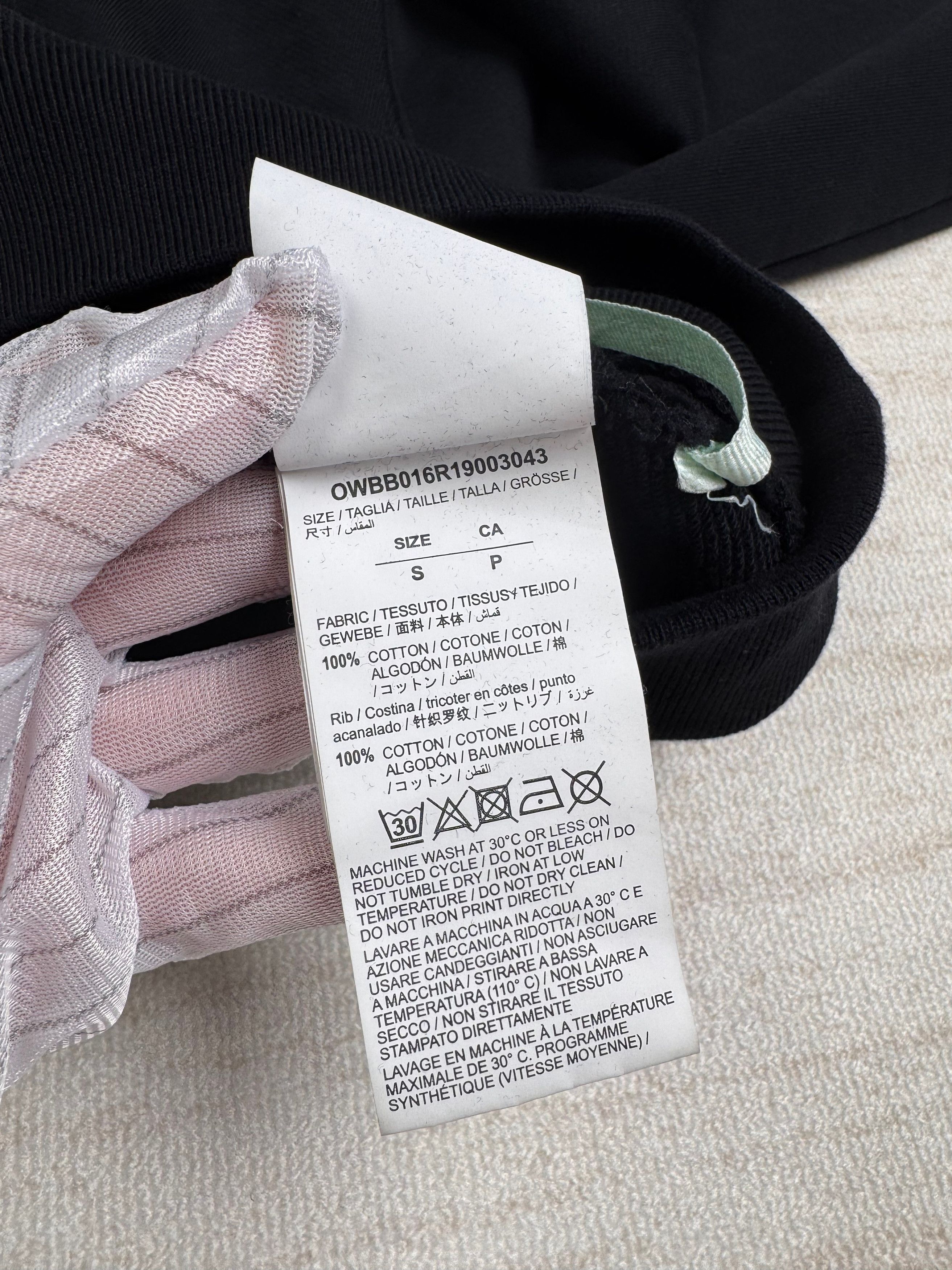 Off-White OFF-WHITE Logo Printed Cropped Sweatshirt Hoodie In Black Size S / US 4 / IT 40 - 10 Thumbnail