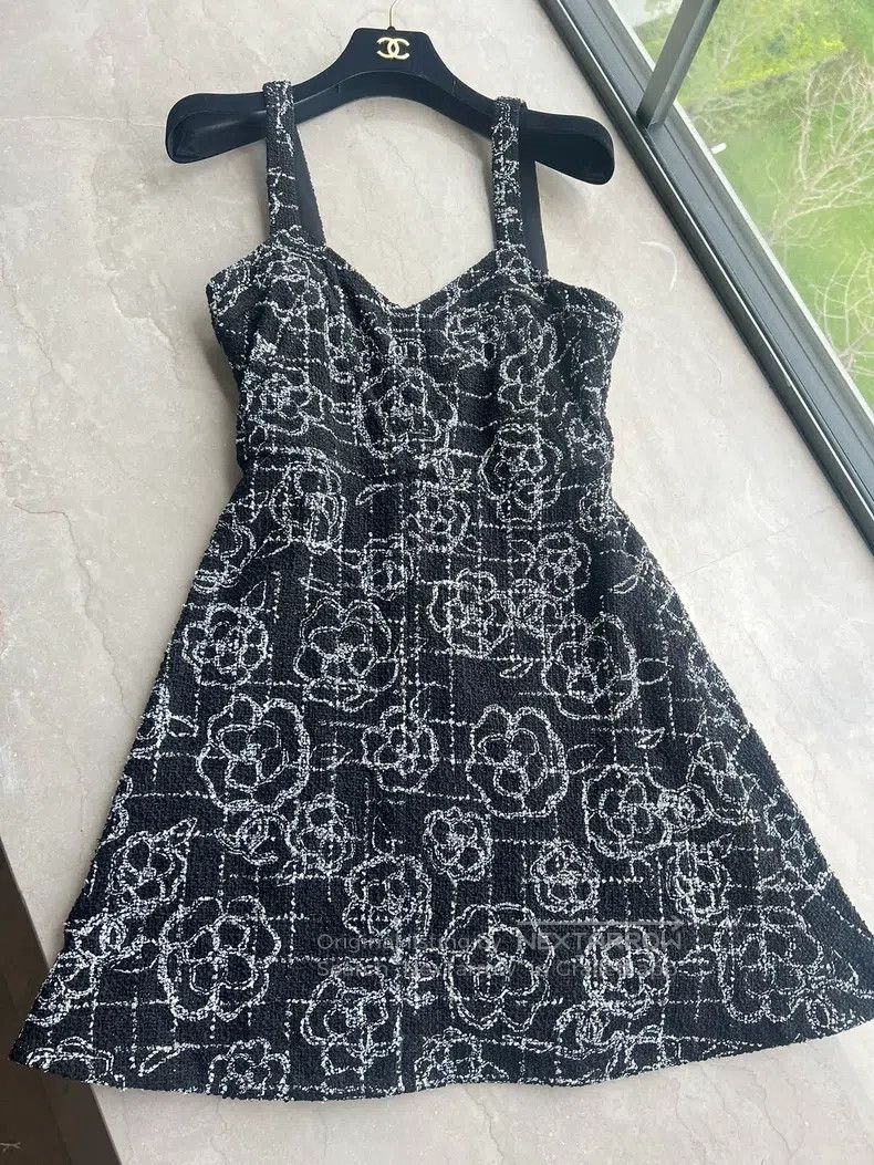 Chanel Chanel Camelia dress Size XXS / US 00 / IT 34 - 1 Thumbnail