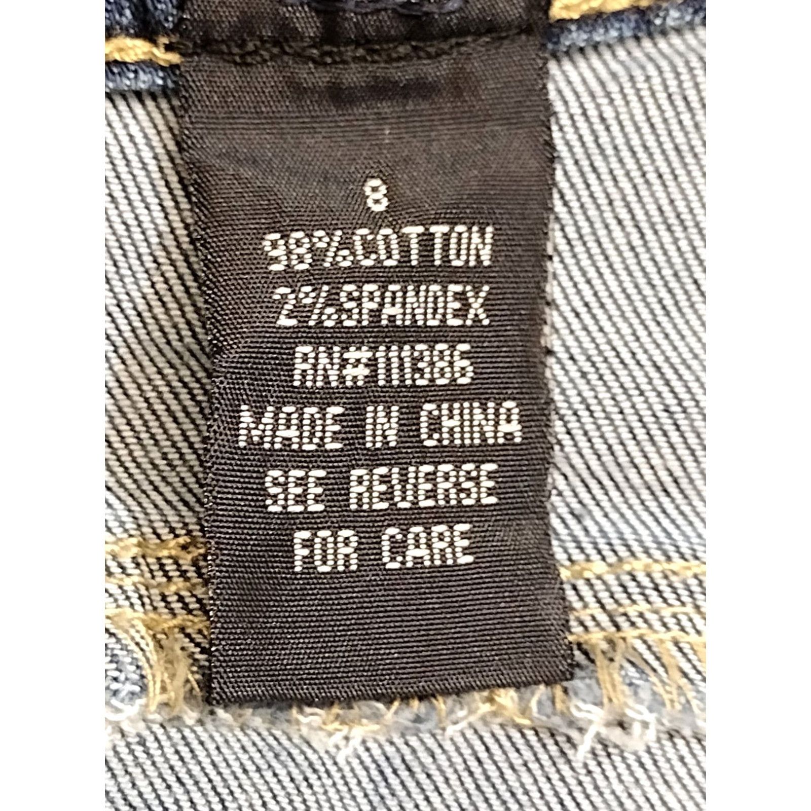 Vintage Cuffed Unbranded Light Blue Denim Shorts 8 Womens 7 Inseam 5-Pocket Relaxed Cotton Spandex Medium Wash Casual Summer Vintage: No Size 30" / US 8 / IT 44 - 5 Thumbnail