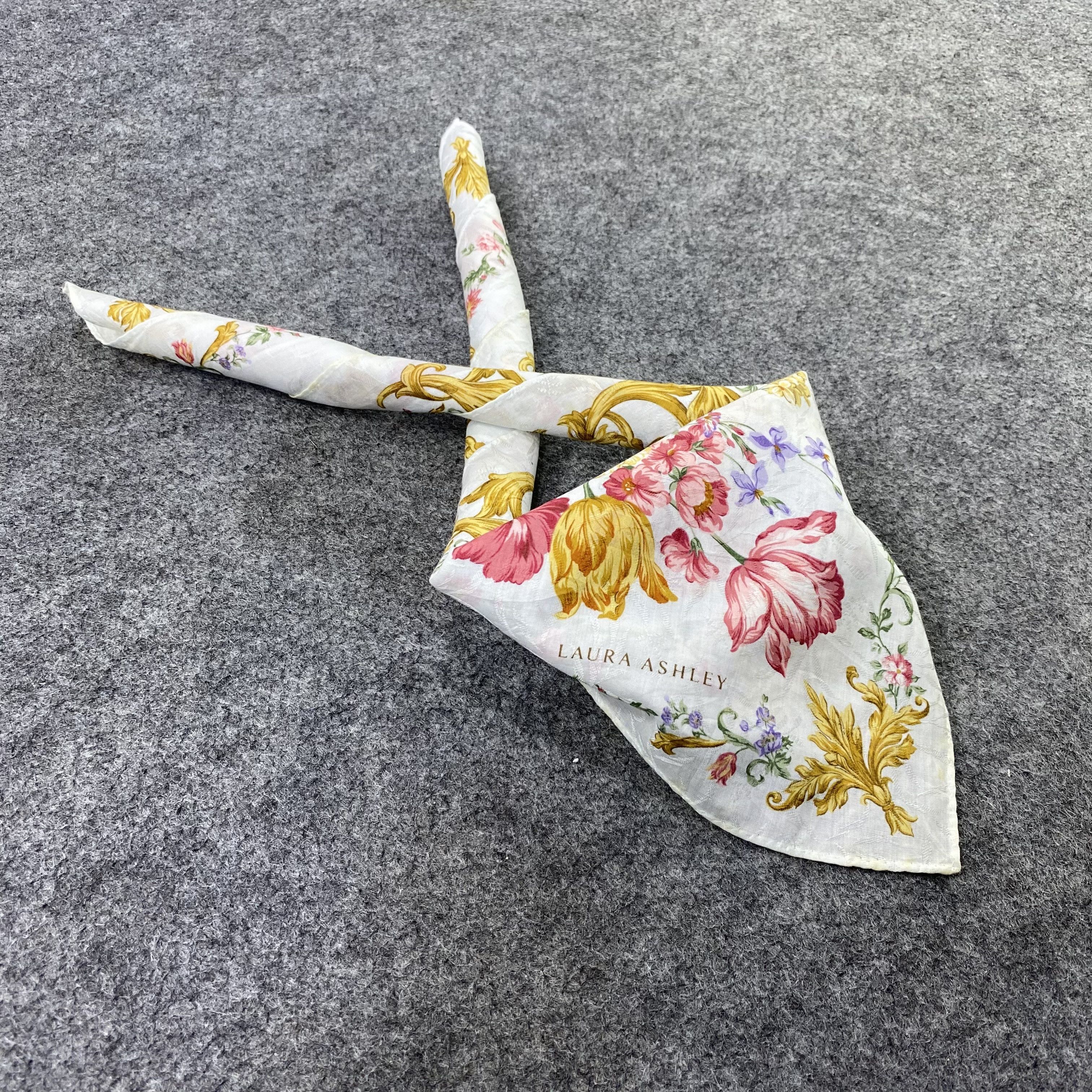 Laura Ashley Laura Ashley Handkerchief Neckerchief Bandana-B1828 Size ONE SIZE - 1 Thumbnail