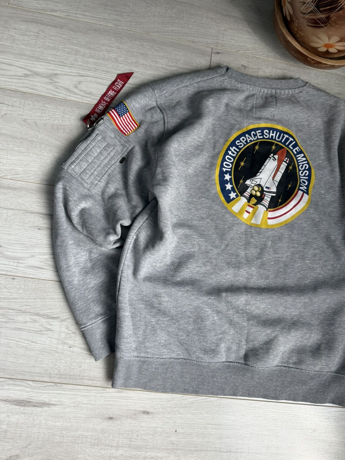 Alpha Industries × NASA Sweatshirt Alpha Industries NASA Crewneck Size US XXL / EU 58 / 5 - 2 Thumbnail