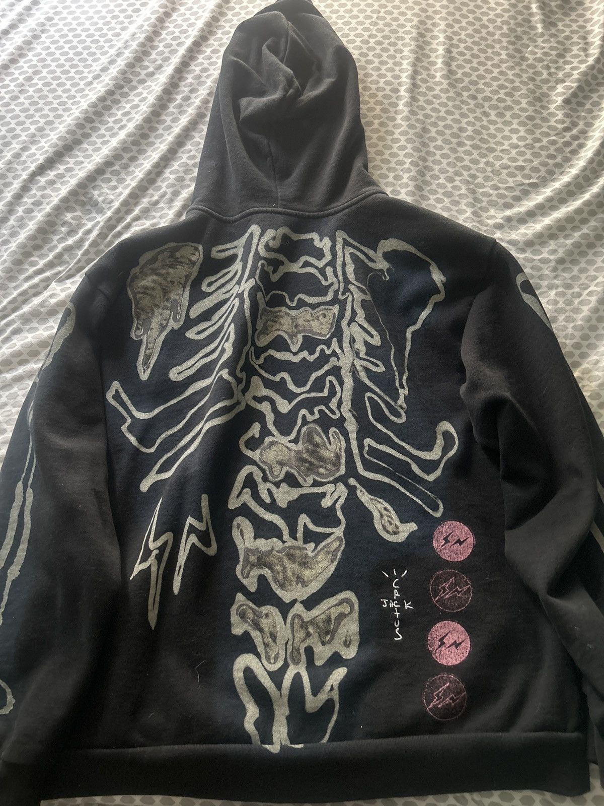 Fragment Design × Travis Scott Travis Scott x Fragment Skeleton Graffiti Size US L / EU 52-54 / 3 - 2 Thumbnail