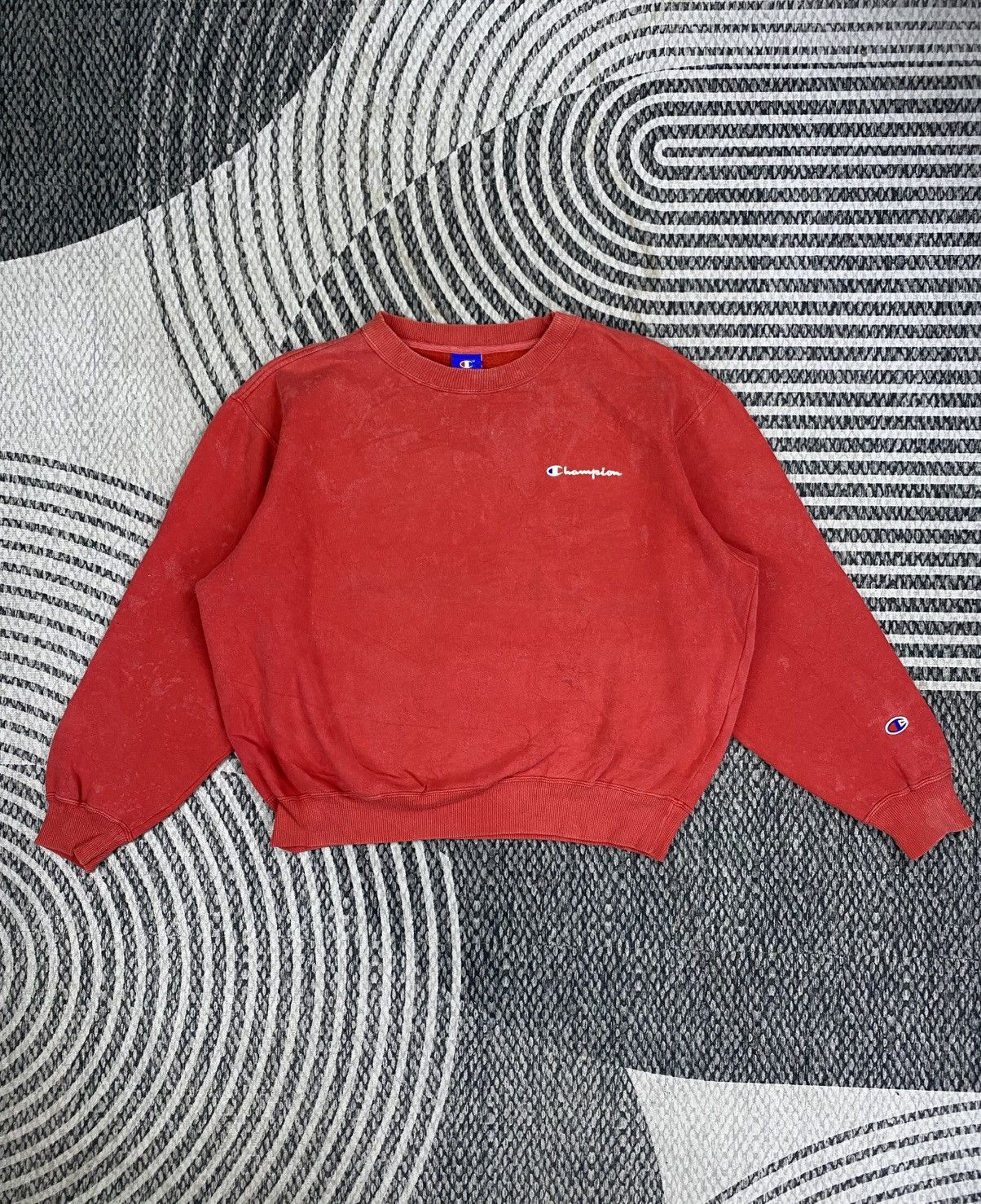 Champion Vintage Champion Red Small Logo Crewneck Sweatshirt Size US L / EU 52-54 / 3 - 1 Thumbnail