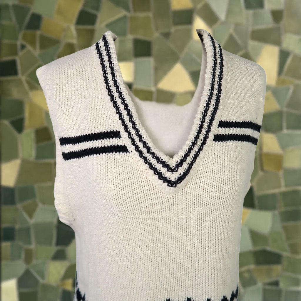 KULE Kule Dakota Intarsia Sweater Vest Cream Black S Vest Women V-Neck Geometric Knit Cotton Nylon Wool Sleeveless Casual Fall Winter Spring Mens Womens? Size S / US 4 / IT 40 - 1 Thumbnail