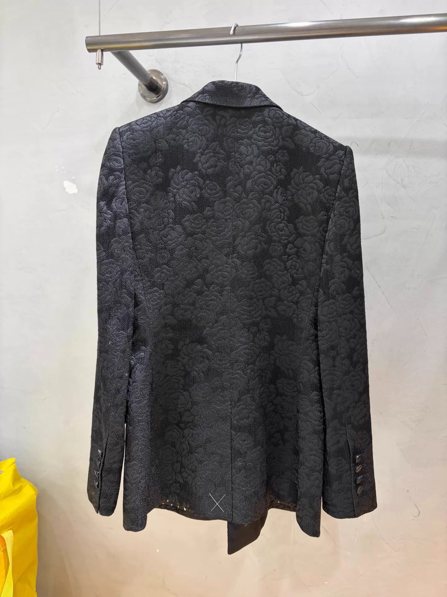 Dolce & Gabbana DG Runway blazer sequin floral embossed NWT 40 Size S / US 4 / IT 40 - 5 Thumbnail
