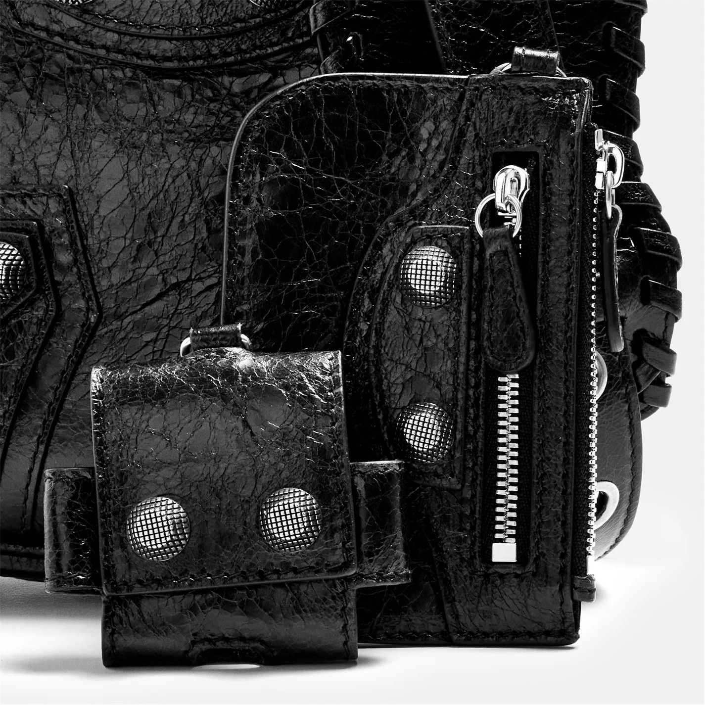 Balenciaga o1g2r1mq0226 Size: OS / Le Cagole Metal Hardware Bag Black Size ONE SIZE - 5 Thumbnail