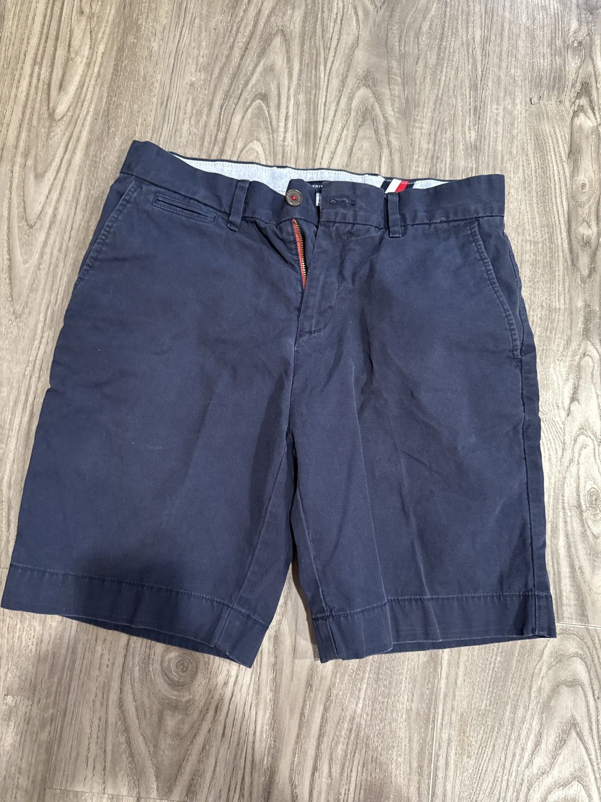 Tommy Hilfiger Tommy Shorts Blue Size 30 Size US 30 / EU 46 - 1 Thumbnail
