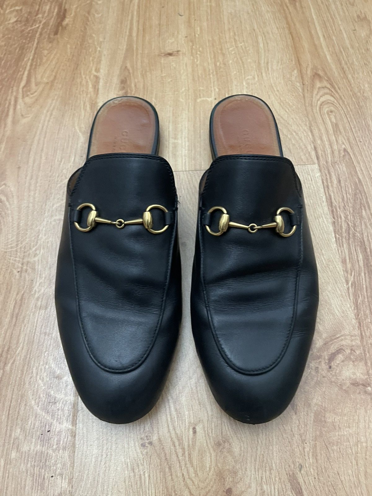 Gucci Gucci horsebite slides Size US 8.5 / IT 38.5 - 1 Thumbnail