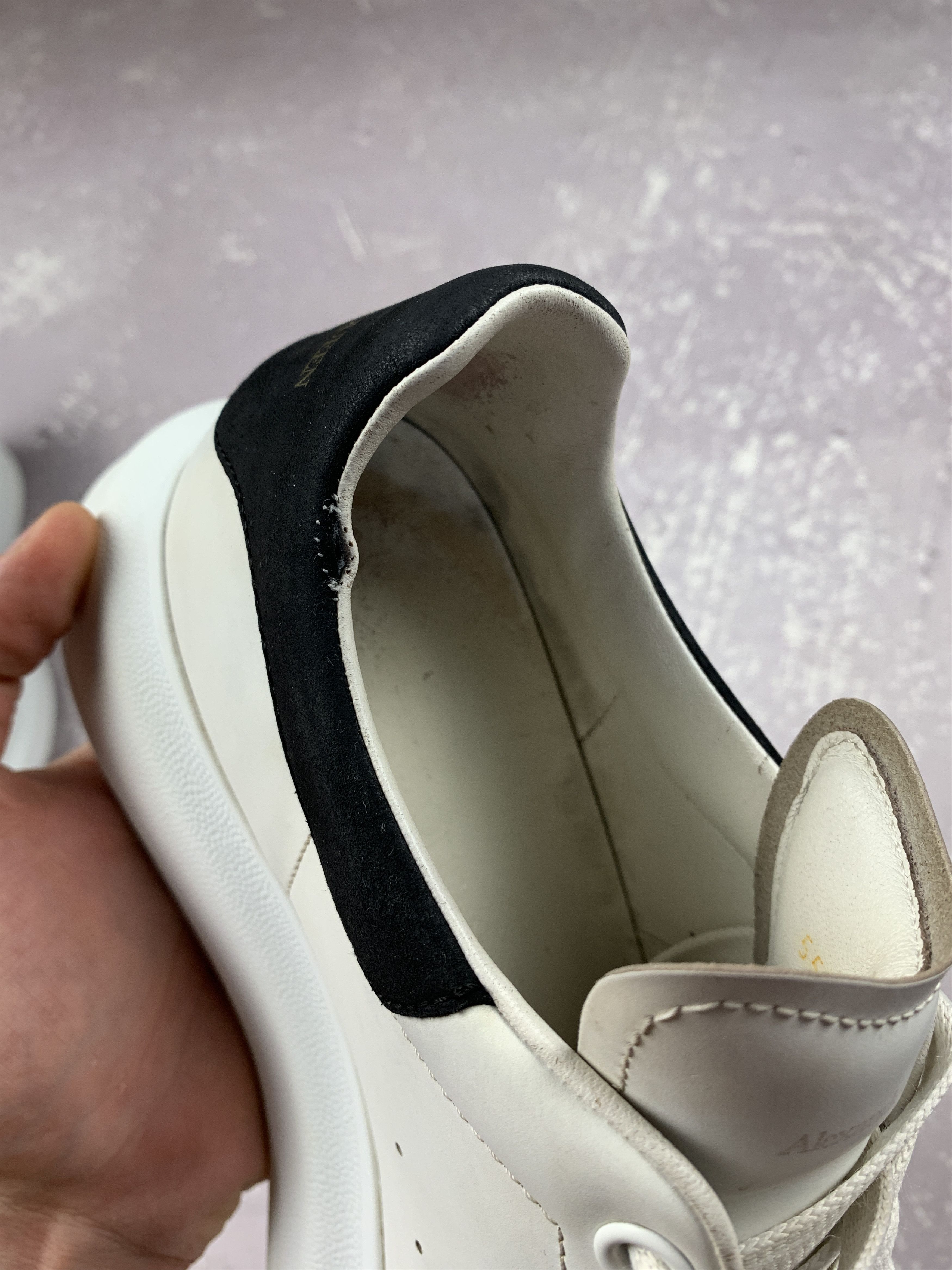 Alexander McQueen Alexander McQueen Oversize Sneakers Leather/Suede 39 1/2 Size US 6.5 / EU 39-40 - 8 Thumbnail