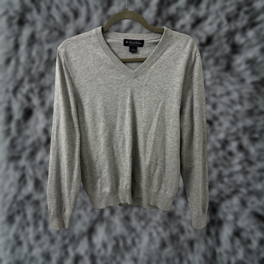 Brooks Brothers Brooks Brothers Sweater Mens Small Gray V-Neck Pullover 100% Supima Cotton L/S Regular Fit Size US S / EU 44-46 / 1 - 1 Thumbnail