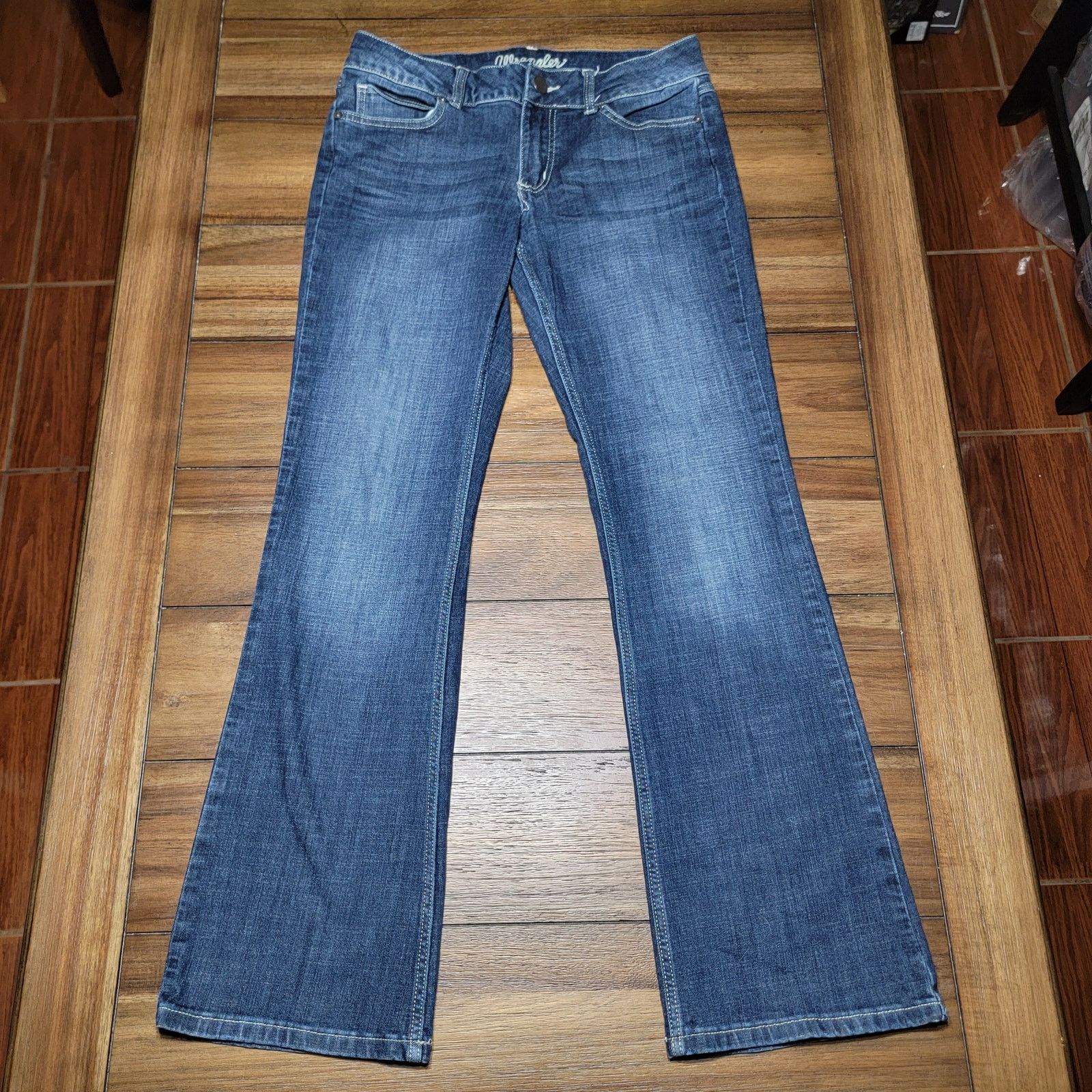 Wrangler Wrangler Boot Cut Denim Jeans - Size Junior 9 X 34 Size 32" / US 10 / IT 46 - 1 Thumbnail