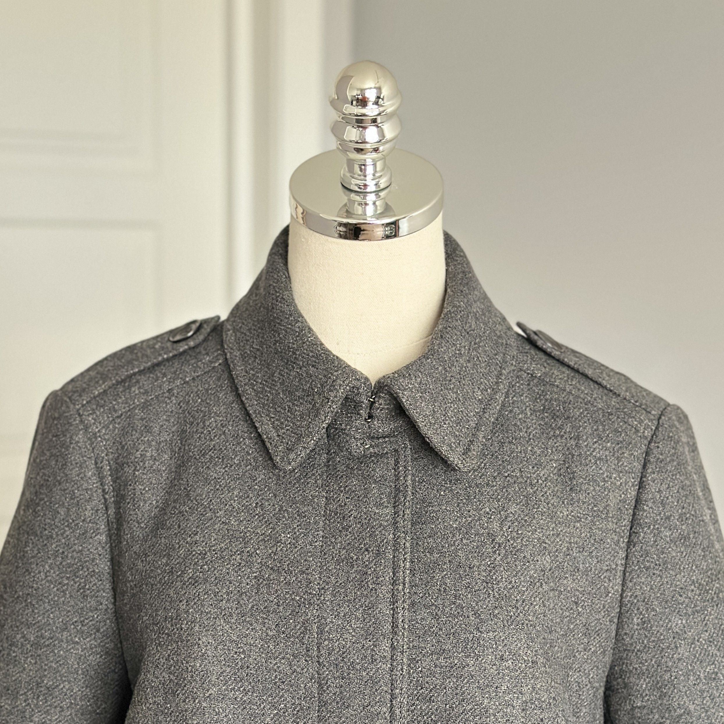 Burberry BURBERRY BRIT Women's Wool Coat Grey UK14 US12 ITA48 GER42 Size L / US 10 / IT 46 - 2 Thumbnail