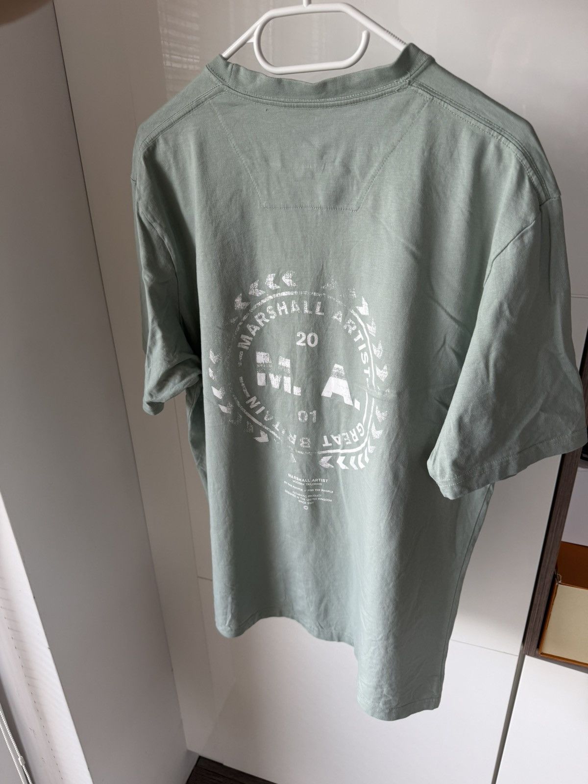 Marshall Artist Marshall Artist Big Logo Rare Casual Tee Size US L / EU 52-54 / 3 - 3 Thumbnail