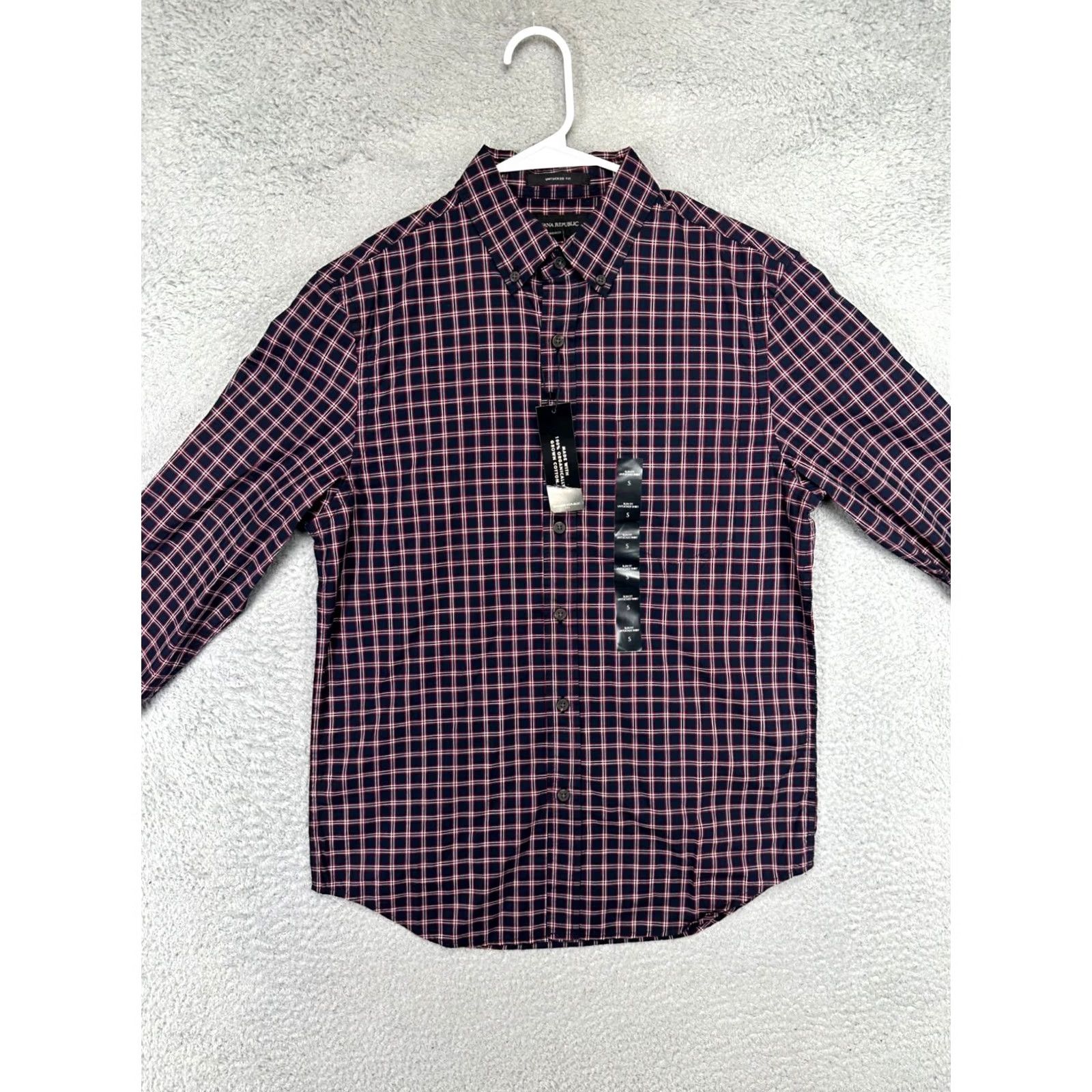 Banana Republic Banana Republic Untucked Fit Shirt Men Small Plaid Button-Down Long Sleeve NEW Dark Navy Red White Calico Casual Mens Clothing Size US S / EU 44-46 / 1 - 3 Thumbnail