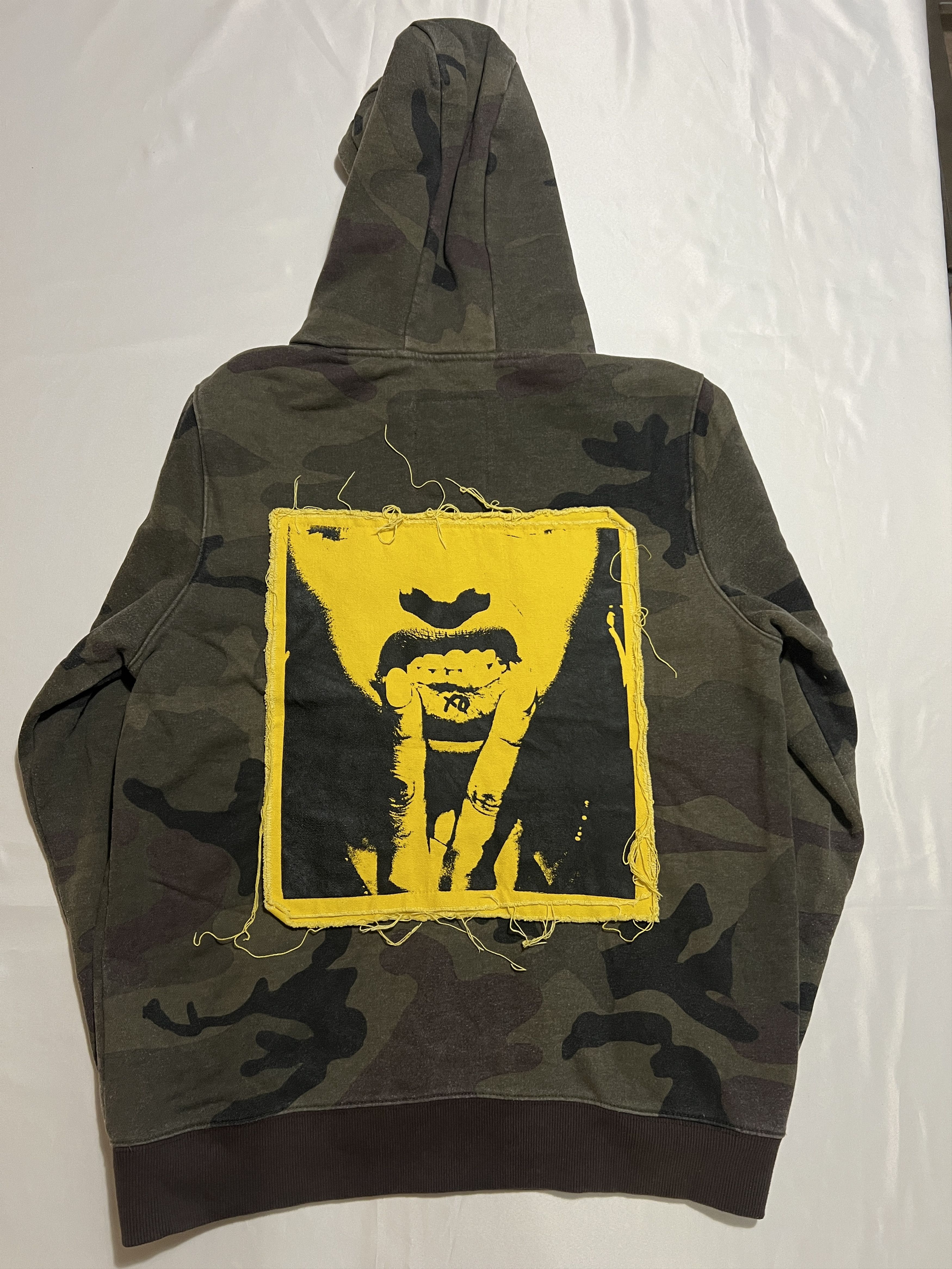The Weeknd The Weeknd XO CAMO 2017 Hoodie Size US M / EU 48-50 / 2 - 2 Thumbnail