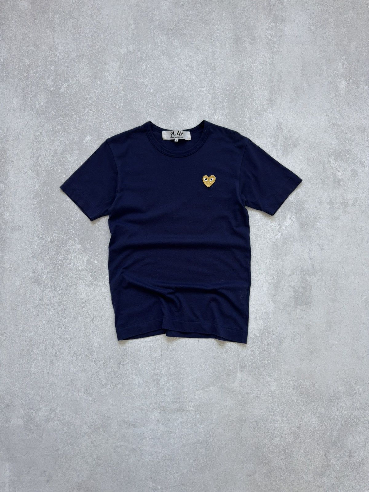 Comme des Garcons Vintage Comme Des Garcons Play Gold Blue Heart Shirt Y2K Size US S / EU 44-46 / 1 - 1 Thumbnail