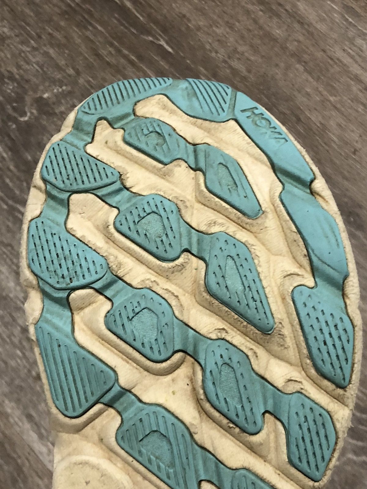 Hoka Hoka Clifton 9 1127986-FTRS Size US 8.5 / IT 38.5 - 17 Thumbnail