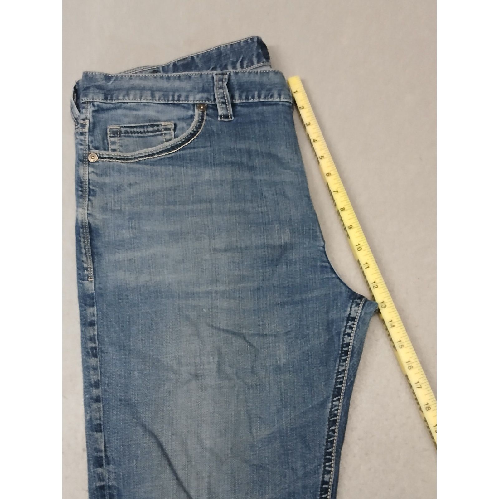 Other Silver Eddie (44x34) Men's Straight Leg Blue Denim Jeans Size US 44 / EU 60 - 6 Thumbnail