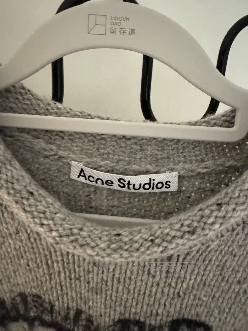 Acne Studios Acne Studios Heart Motif Sweater Size XXS / US 00 / IT 34 - 2 Thumbnail
