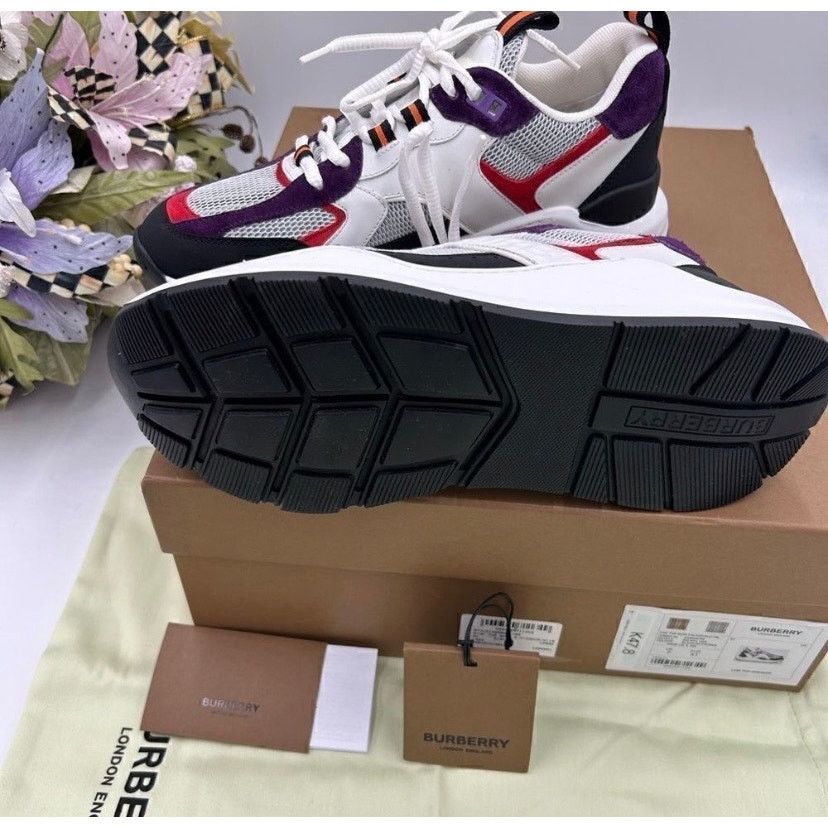 Burberry Men’s Burberry logo print trainer sneakers size 8 Size US 8 / EU 41 - 10 Thumbnail