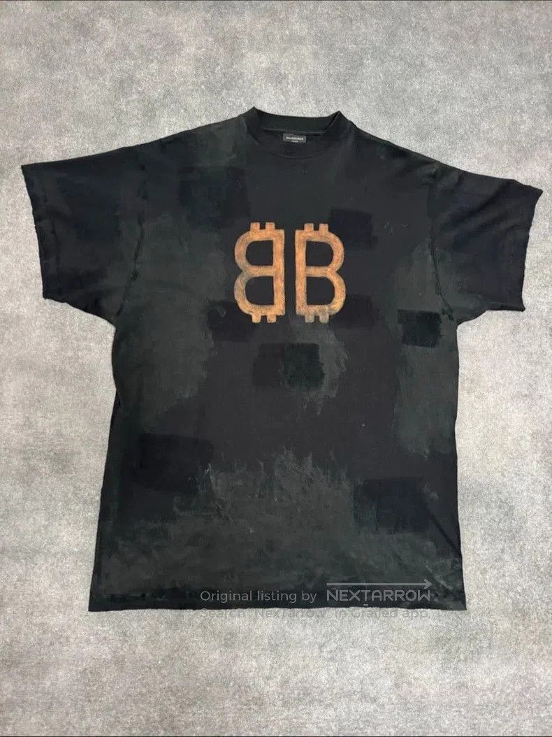 Balenciaga Balenciaga BB Bitcoin Graffiti Tee. Size US XS / EU 42 / 0 - 1 Thumbnail
