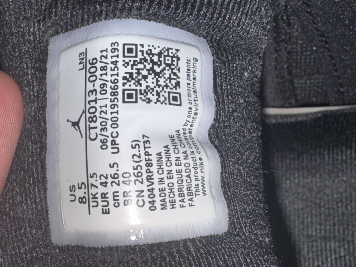 Jordan Brand JORDAN 12 RETRO Size US 8.5 / EU 41-42 - 6 Thumbnail