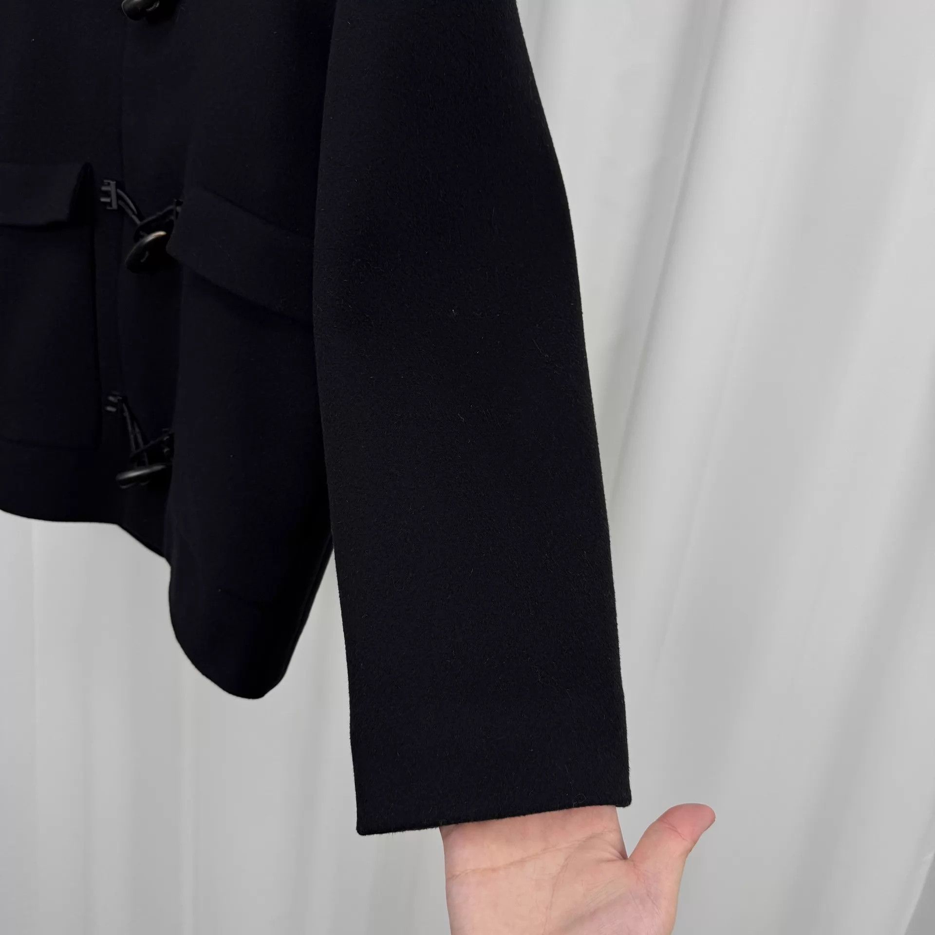 Balenciaga Balenciaga Black Wool Horn Button Coat 50 98 New 1stB Sticky Size US M / EU 48-50 / 2 - 4 Thumbnail