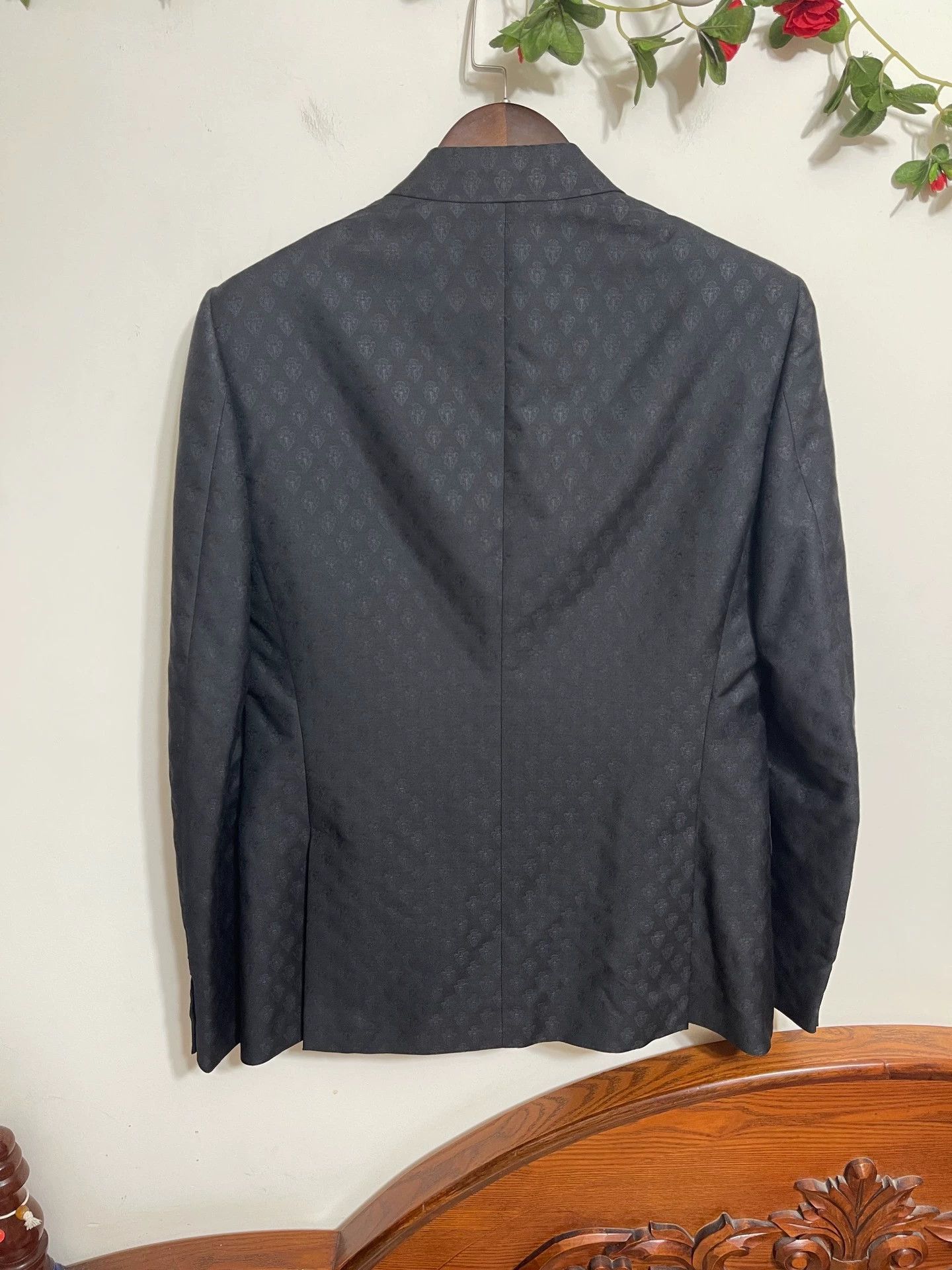 Gucci Gucci New Slim Fit Suit Size 52 IT Wool-Silk Blend Size 52R - 2 Thumbnail