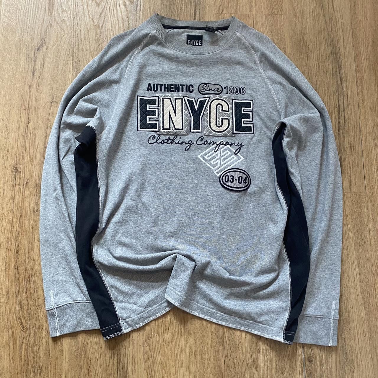 Enyce Grey Enyce crewneck sweatshirt with black sleeves Size US XL / EU 56 / 4 - 1 Thumbnail