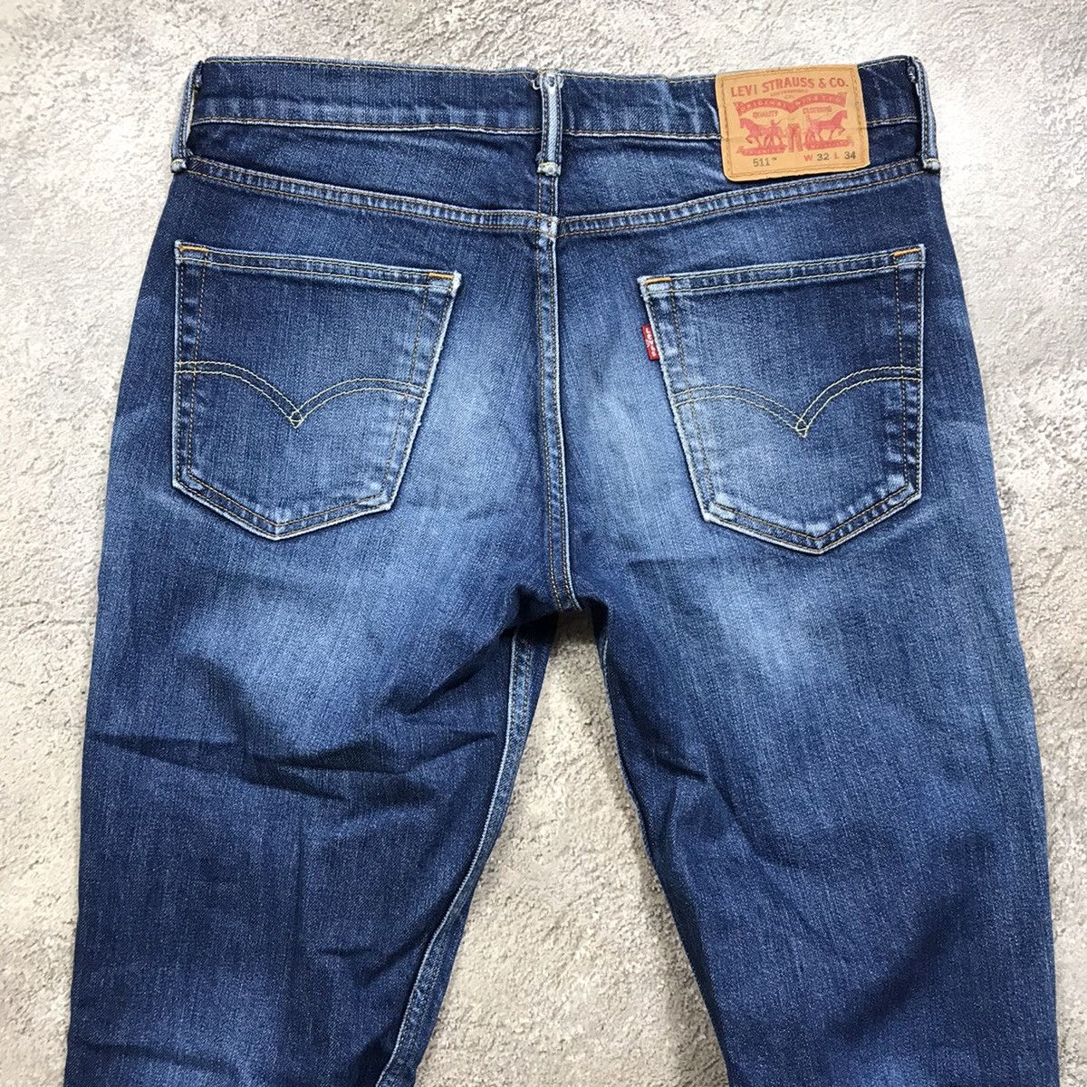 Vintage Vintage 90s Levis Distressed Baggy Jeans Grunge Thrashed 32 Size US 32 / EU 48 - 5 Thumbnail